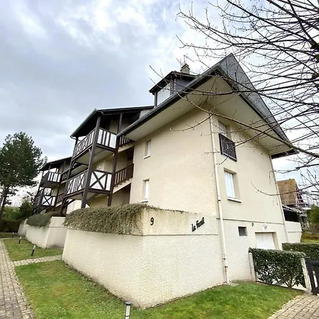 Avec Terrasse Plein Sud - Le Fenil Avenue De Verdun A